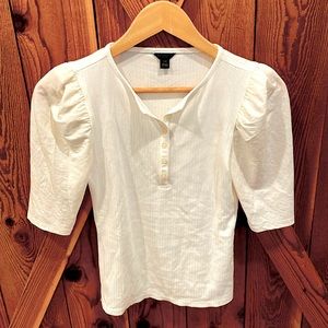 ANN TAYLOR Henley top with puff sleeves
